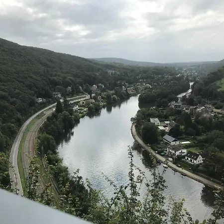 La Enchantée - Votre Pause Arborée Chalet *